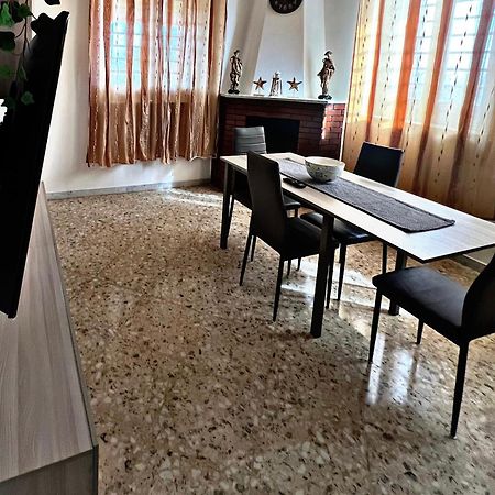 Eagle'S Nest Villa Полиняно а Маре Екстериор снимка